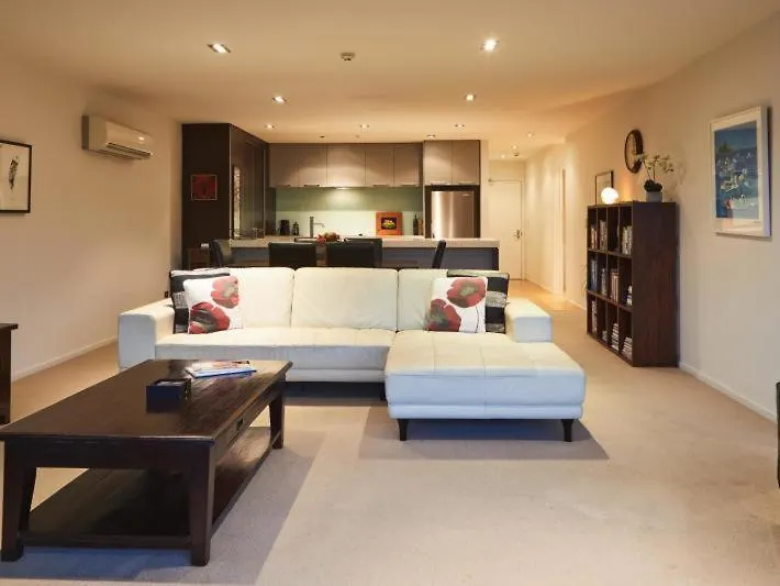 Pohutukawa Apartment Picton